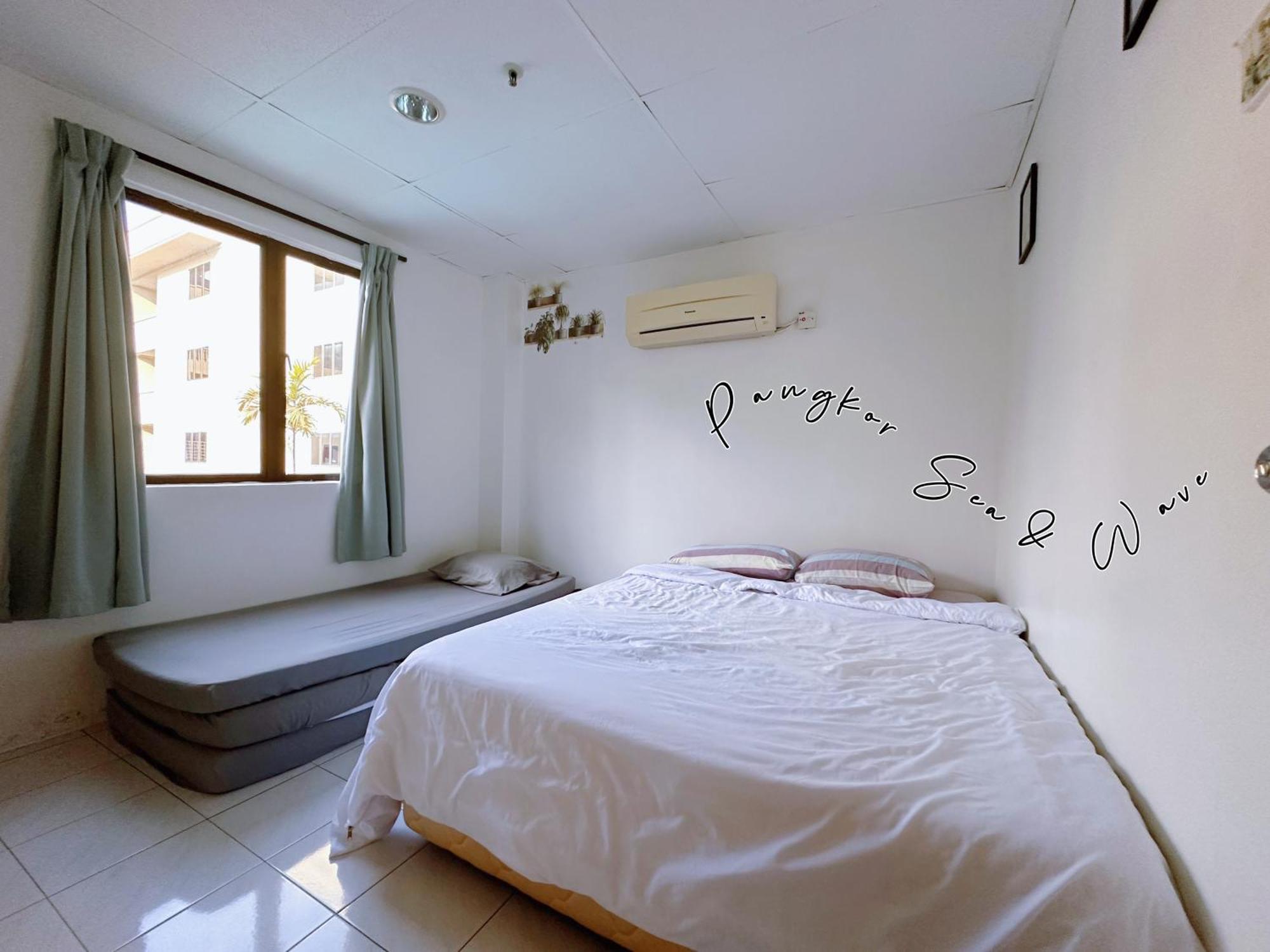 Sea & Wave #1 Coral Bay Apartment Pekan Pangkor Exteriör bild